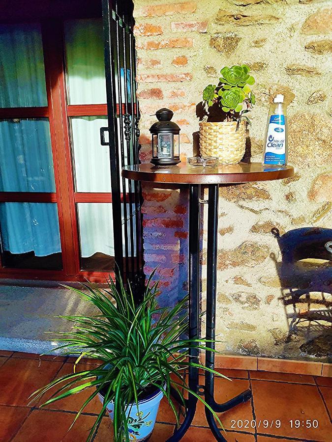 Hostal La Casa del Marqués Logrosán Exterior foto