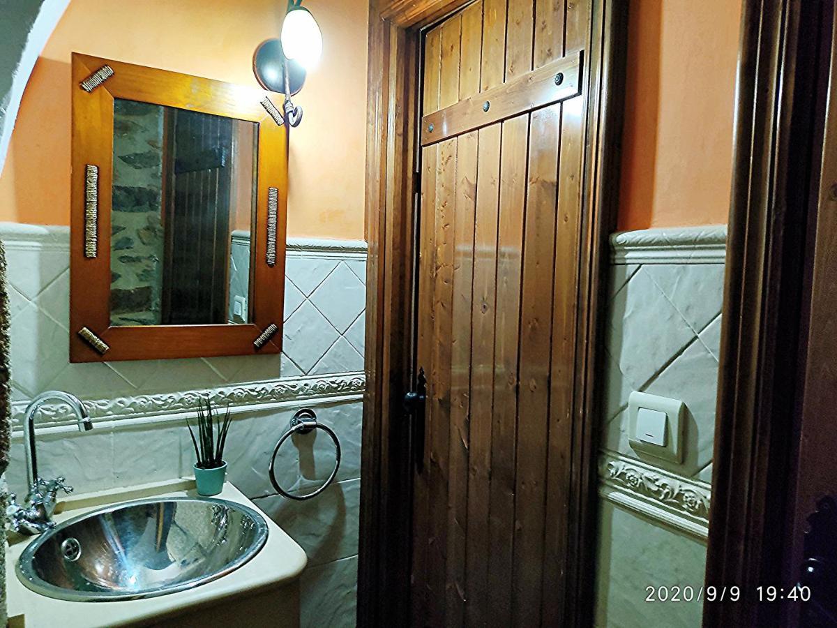 Hostal La Casa del Marqués Logrosán Exterior foto