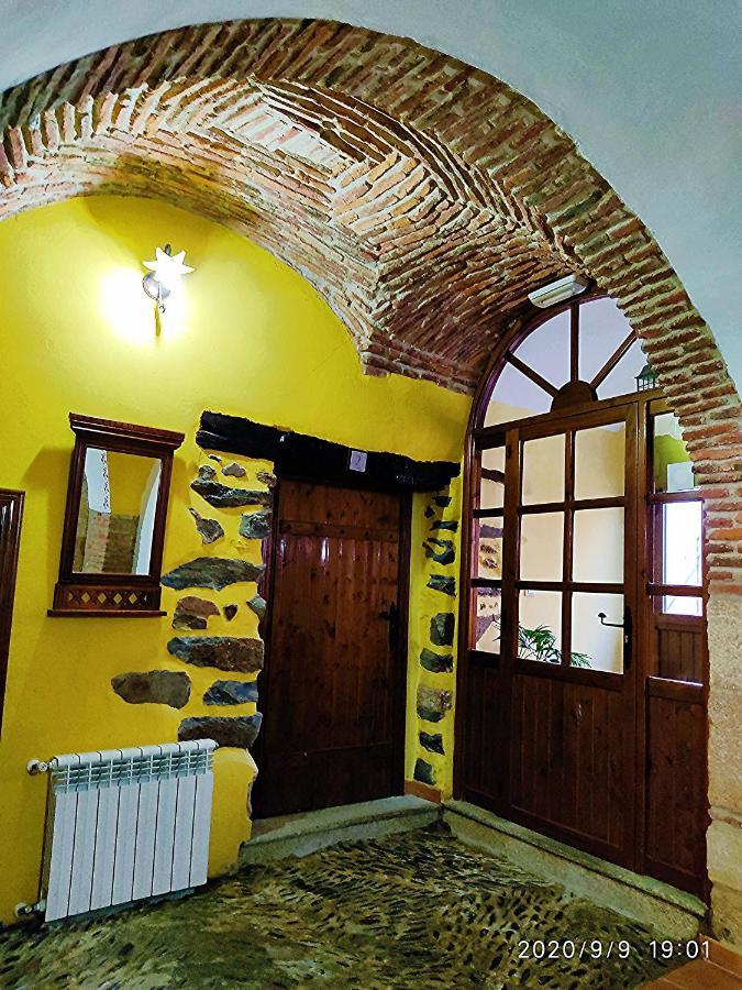 Hostal La Casa del Marqués Logrosán Exterior foto