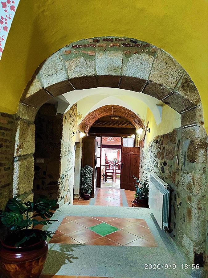 Hostal La Casa del Marqués Logrosán Exterior foto